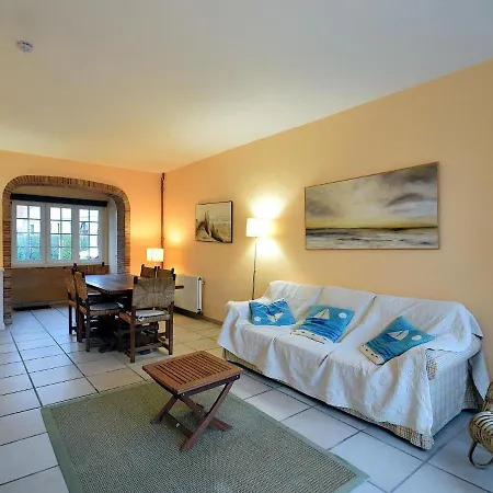 Beautifully Renovated House Centrally Located