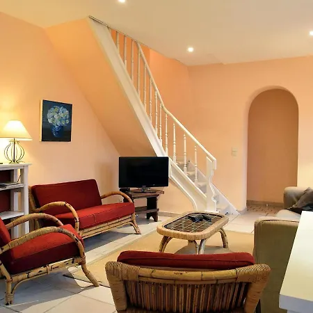 Beautifully Renovated House Centrally Located * De Haan
